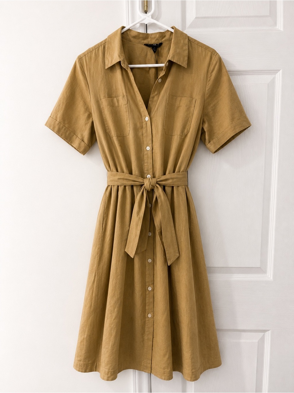 Banana Republic Tan Short-Sleeve Tie-Waist Midi Dress